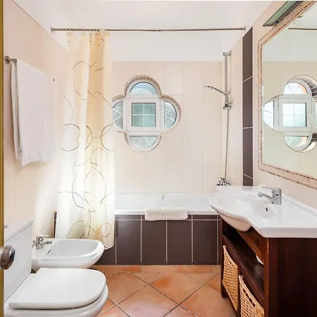 Ferienhaus 4-schlafzimmer-villa- Garten- Pool- By Interhome Albufeira