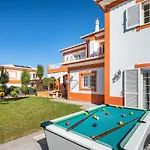 4-schlafzimmer-villa- Garten- Pool- By Interhome Албуфейра